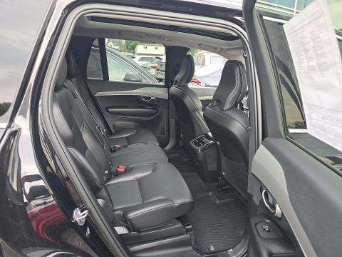 2023 Volvo XC90 B5 Core AWD