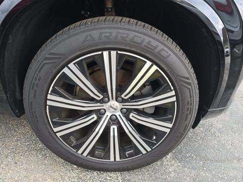 2023 Volvo XC90 B5 Core AWD