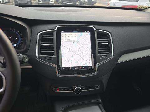 2023 Volvo XC90 B5 Core AWD
