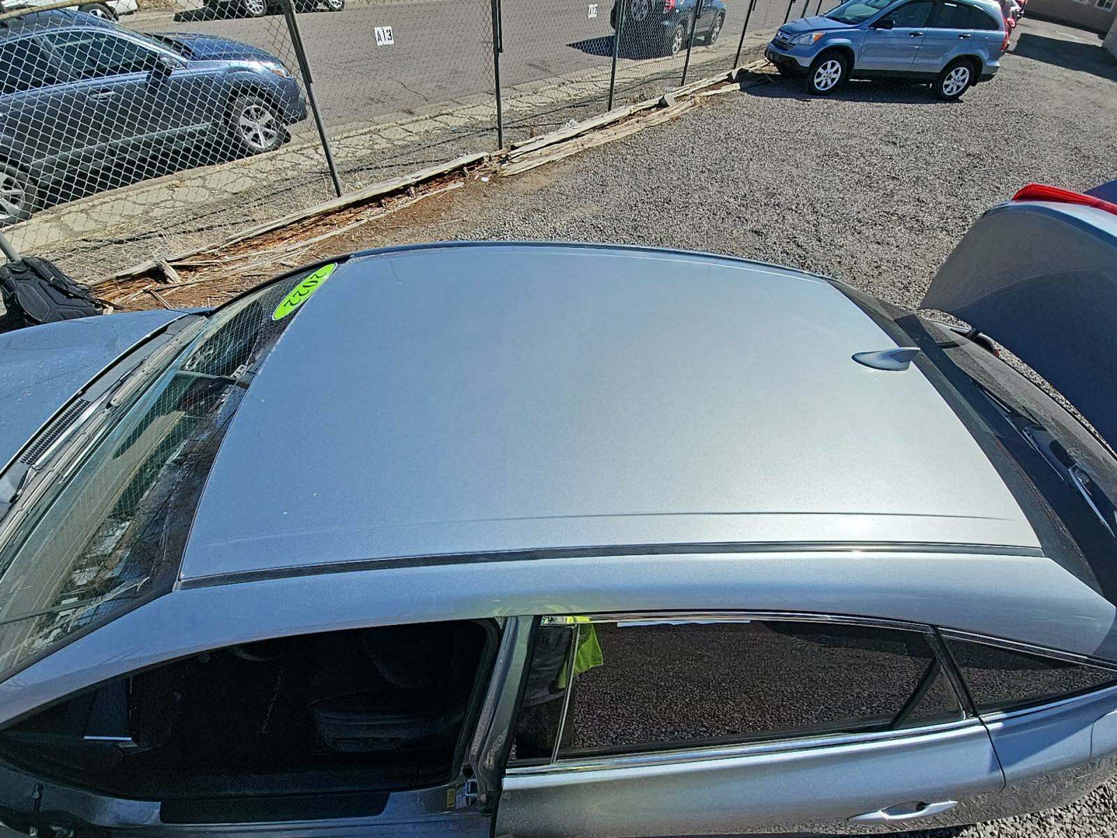 2022 Toyota Avalon Hybrid XLE FWD