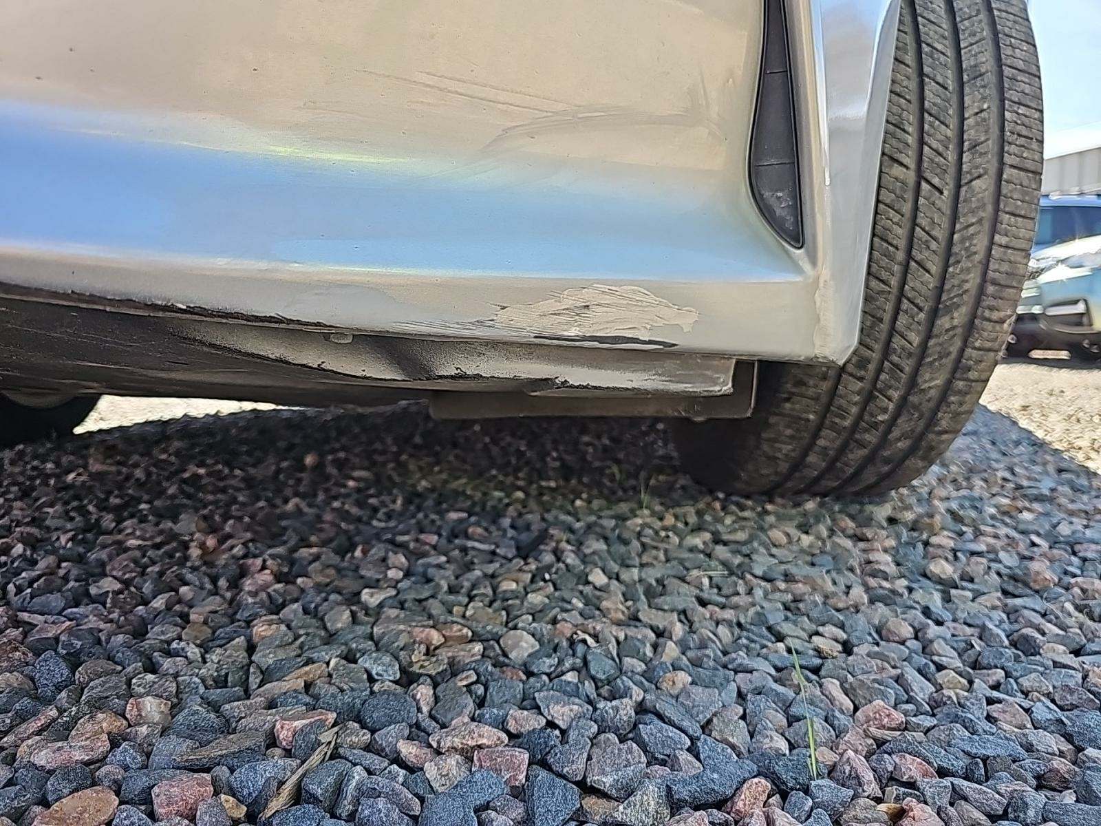 2022 Toyota Avalon Hybrid XLE FWD