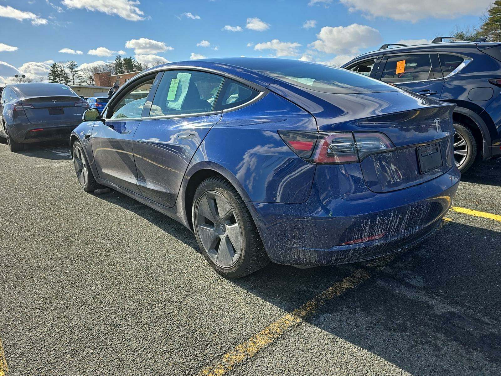 2021 Tesla Model 3 Standard Range Plus RWD