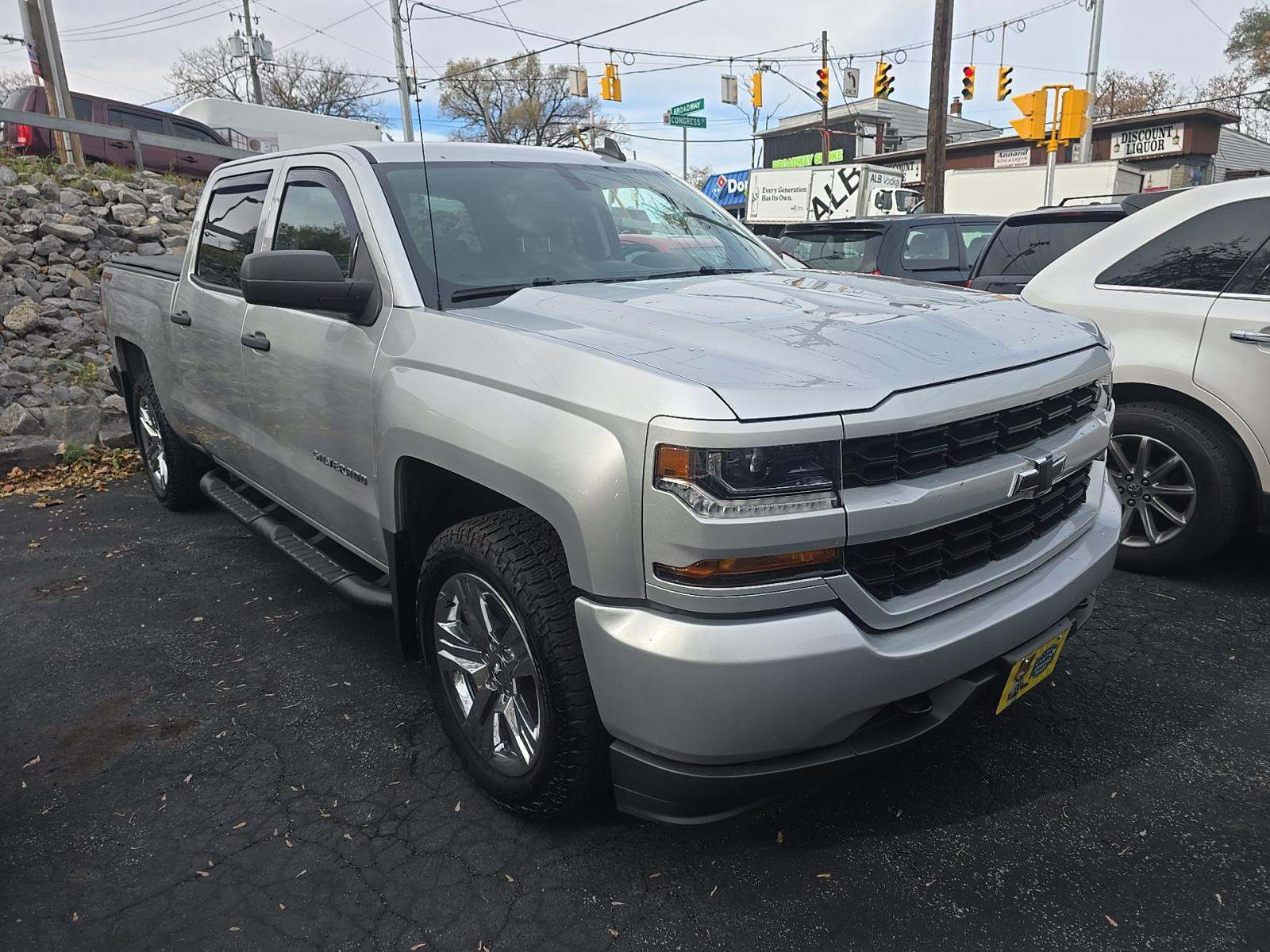 2018 Chevrolet Silverado 1500 Custom AWD
