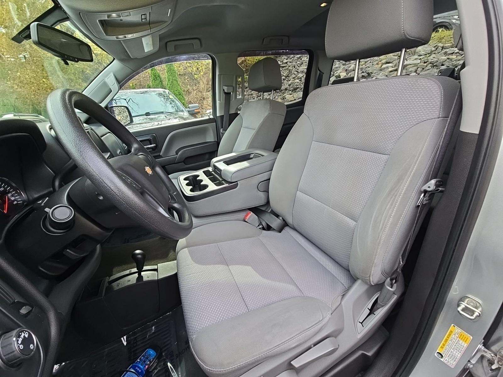 2018 Chevrolet Silverado 1500 Custom AWD