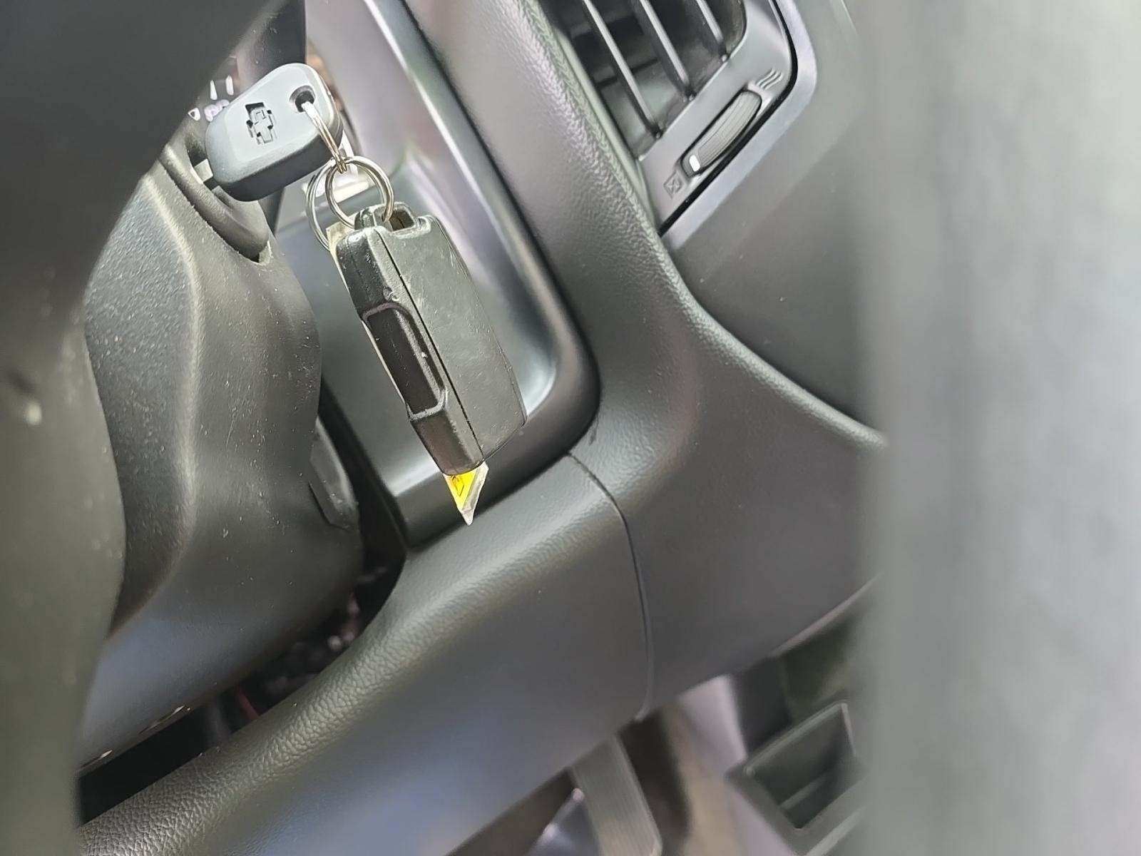 2018 Chevrolet Silverado 1500 Custom AWD