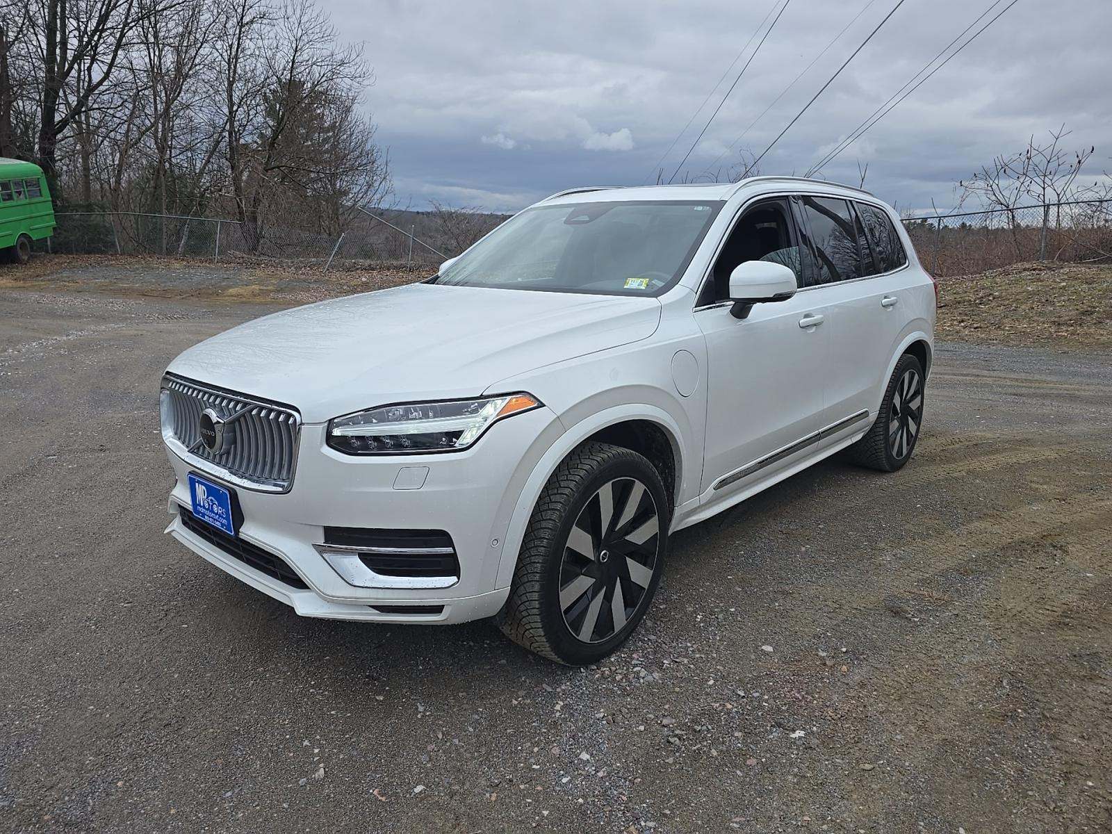 2024 Volvo XC90 Recharge T8 Plus AWD