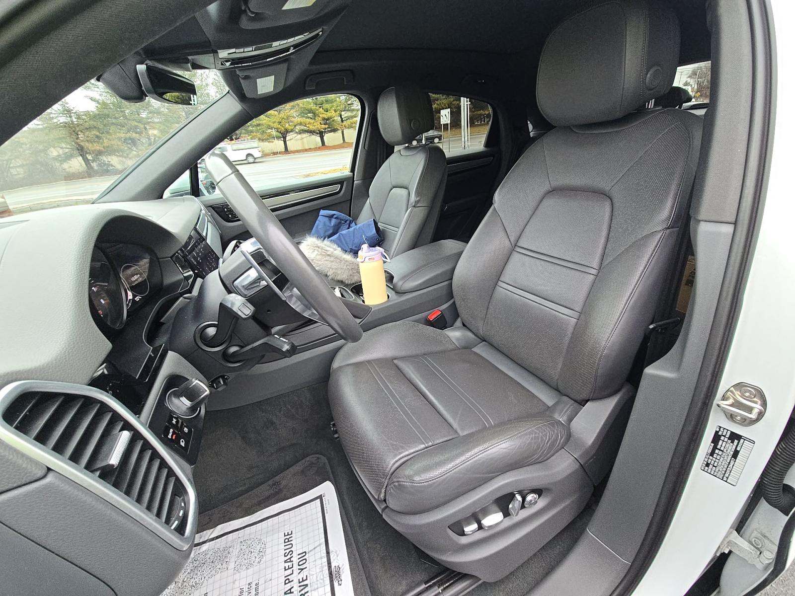 PORSCHE CAYENNE - 6