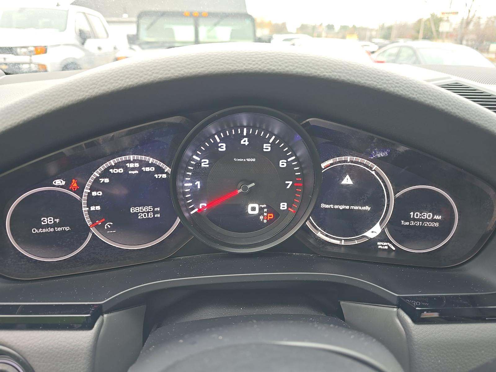 PORSCHE CAYENNE - 9