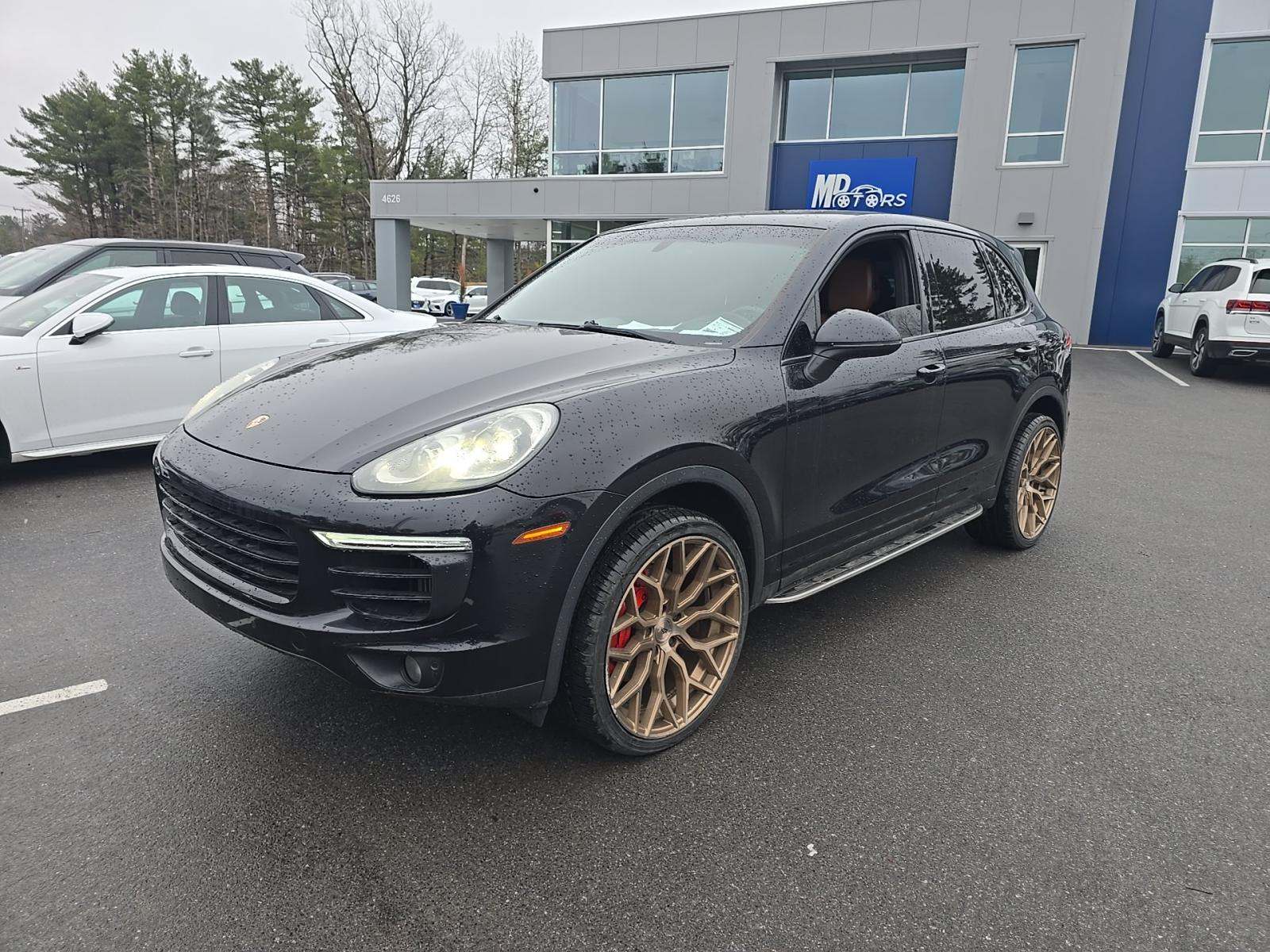 PORSCHE CAYENNE - 1