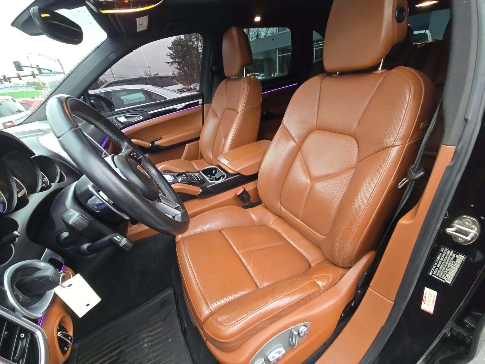PORSCHE CAYENNE - 6