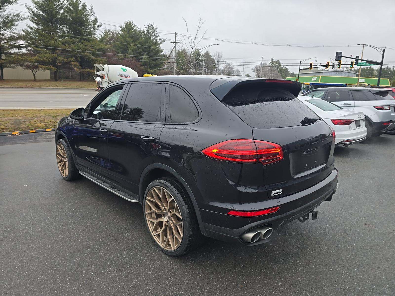PORSCHE CAYENNE - 2