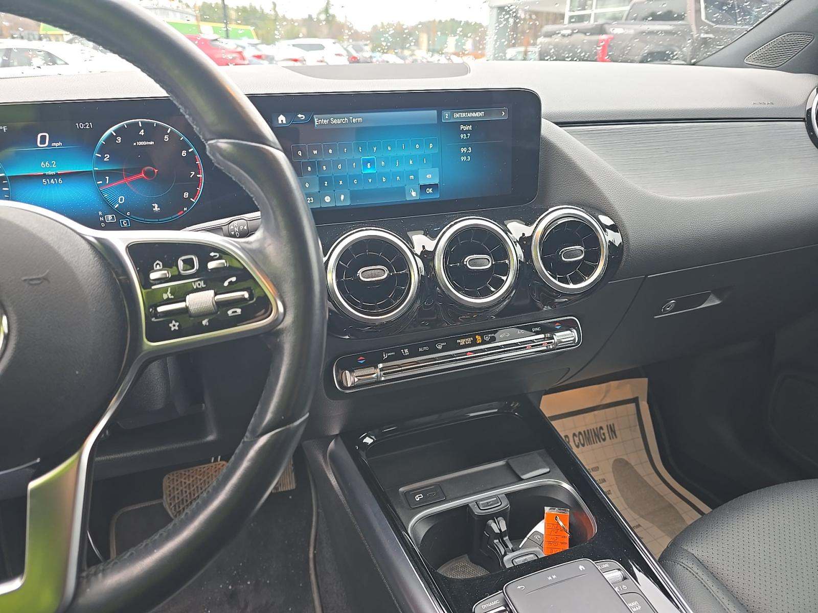 MERCEDES-BENZ GLA-CLASS - 10