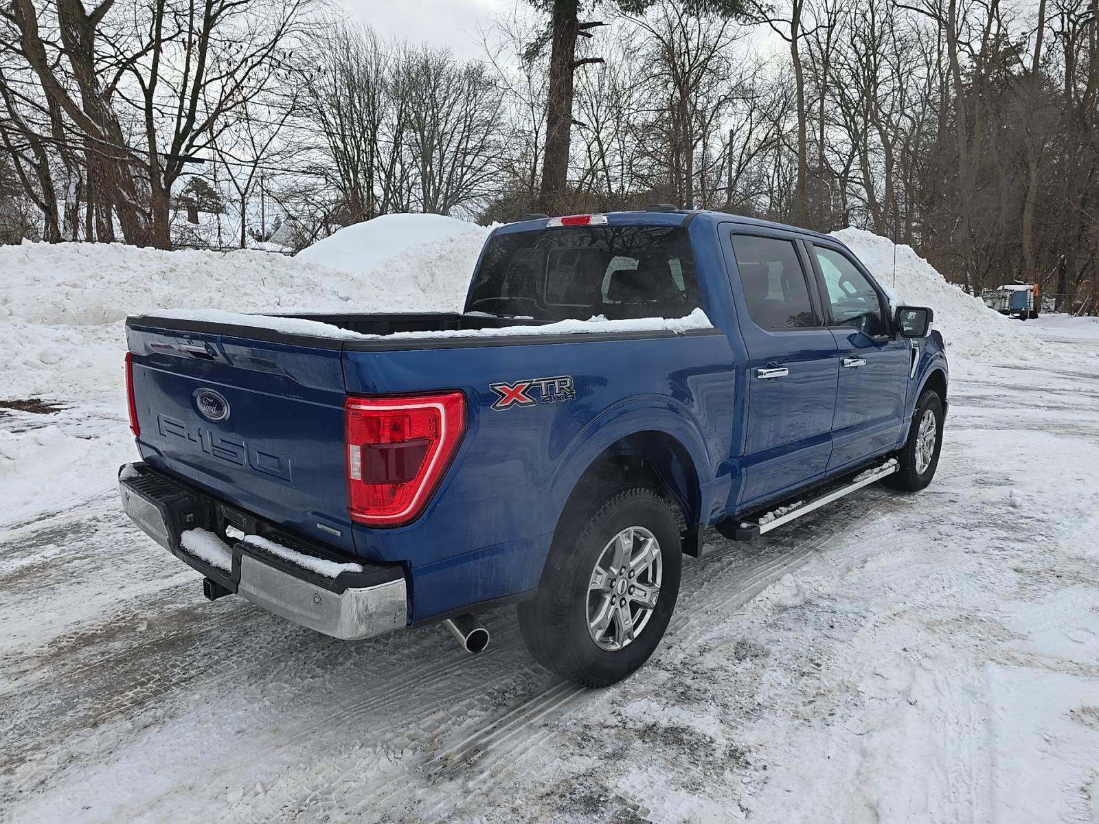 2023 Ford F-150 XLT AWD