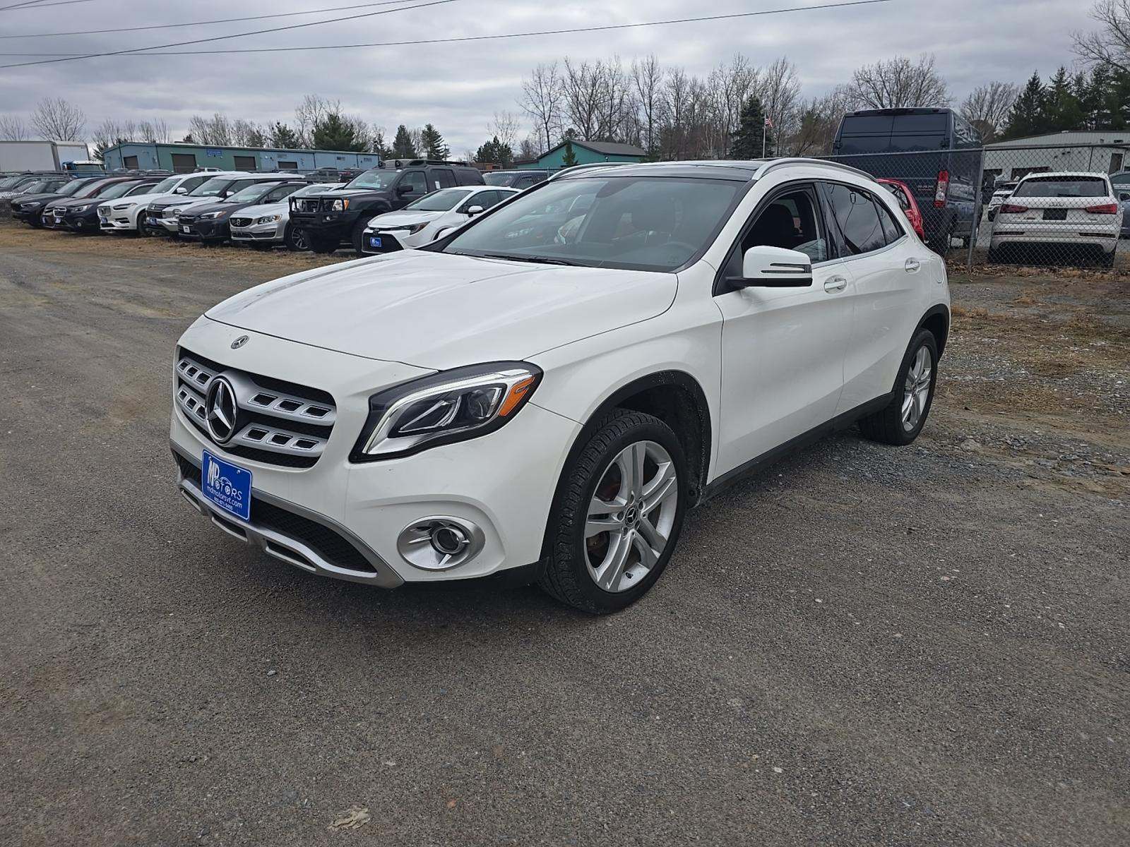 MERCEDES-BENZ GLA-CLASS - 1
