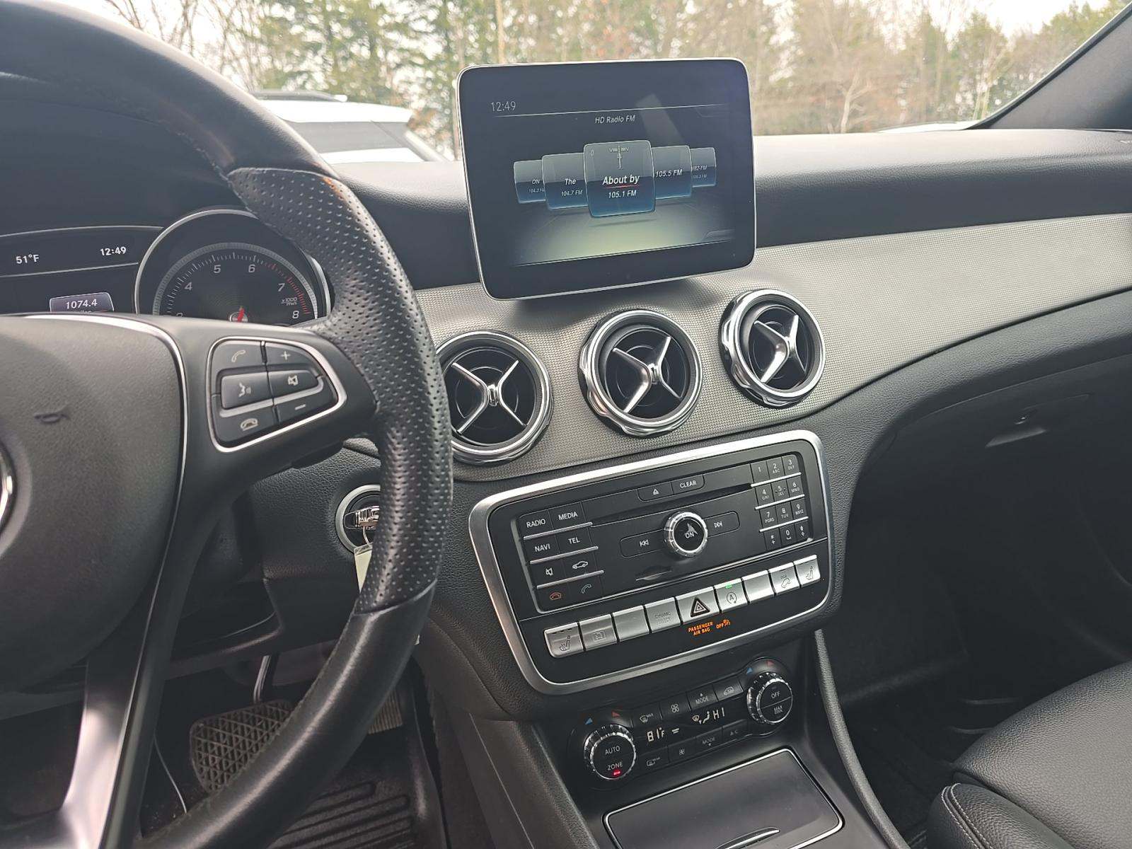 MERCEDES-BENZ GLA-CLASS - 10