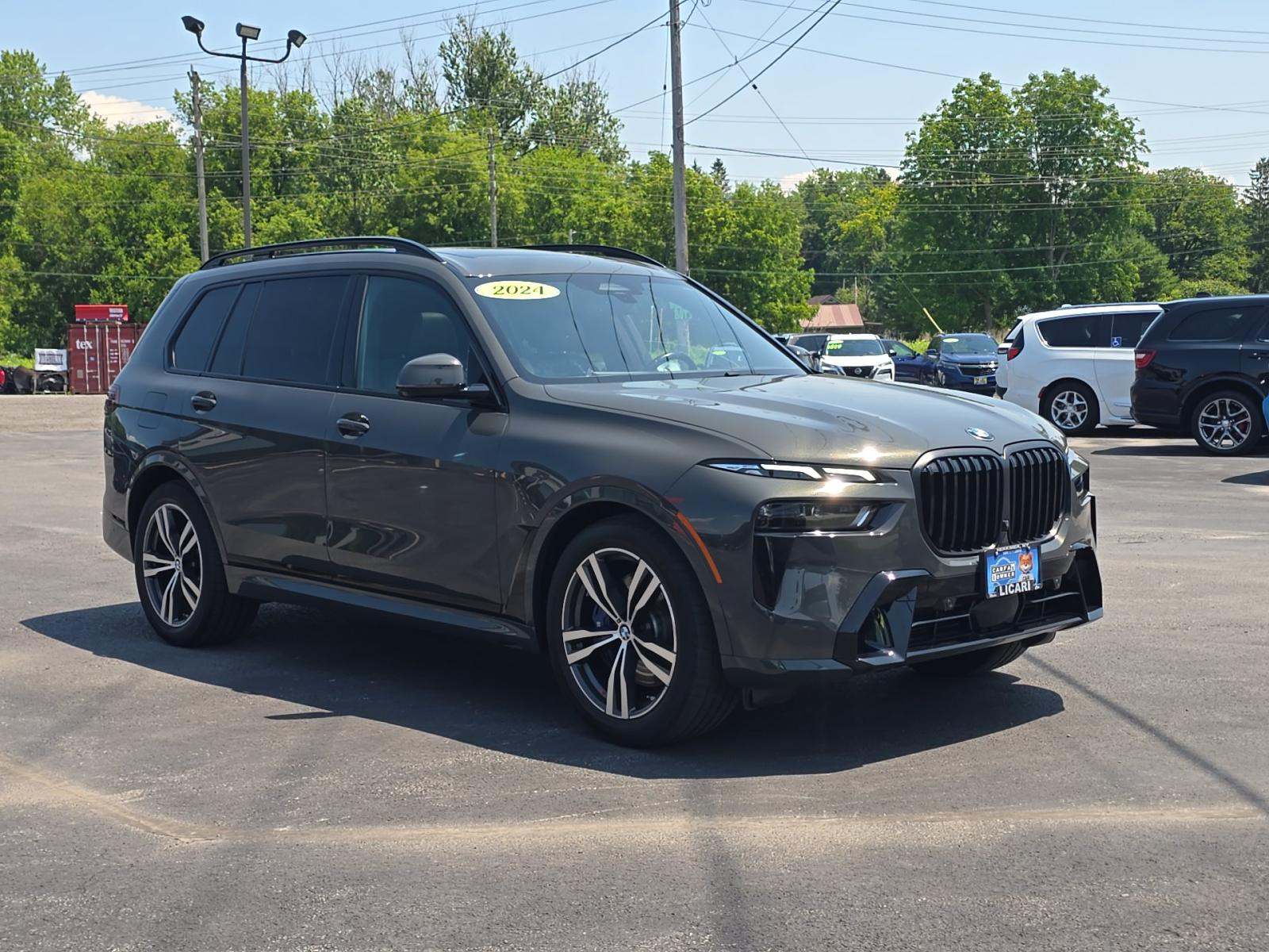2024 BMW X7 xDrive40i AWD