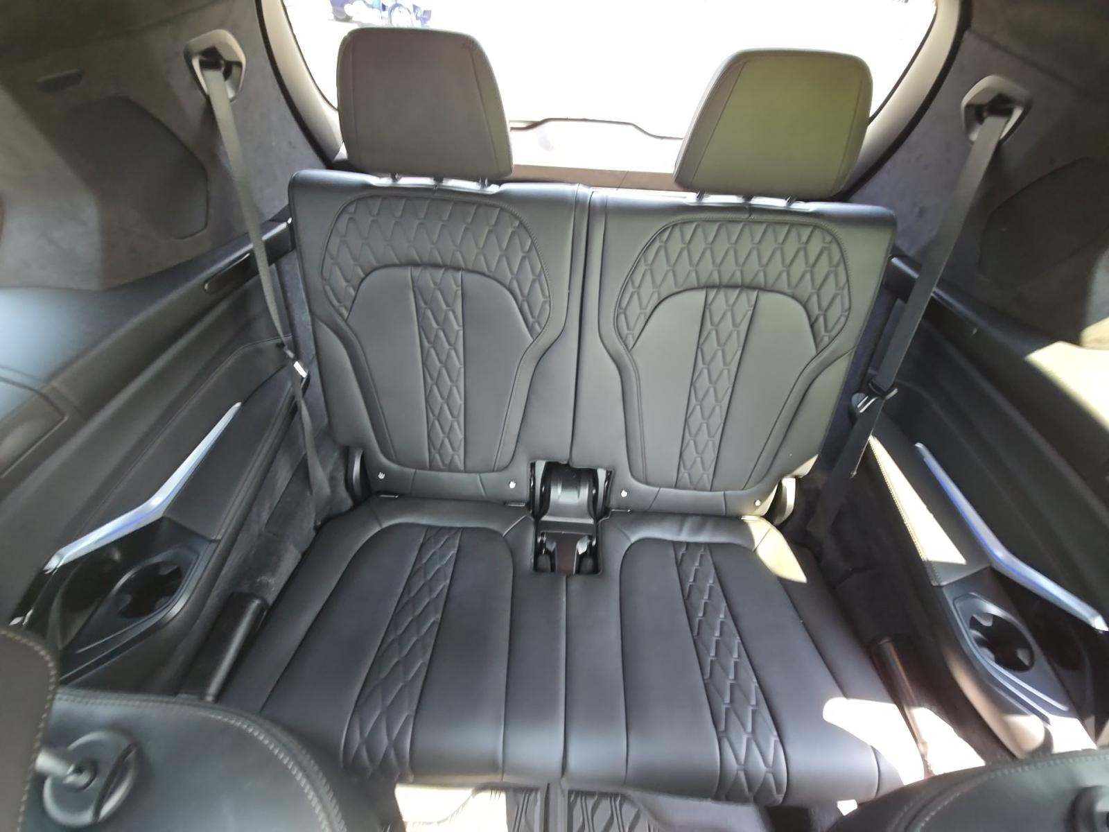 2024 BMW X7 xDrive40i AWD