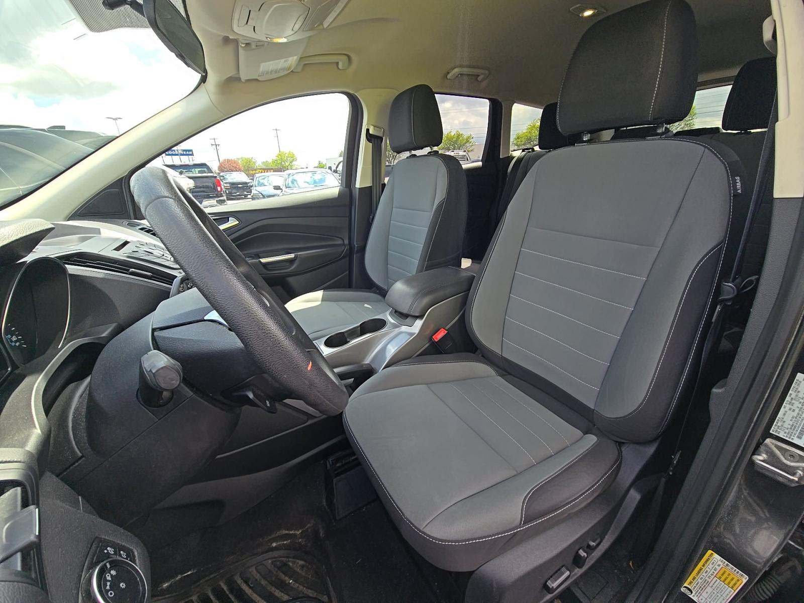 FORD ESCAPE - 6