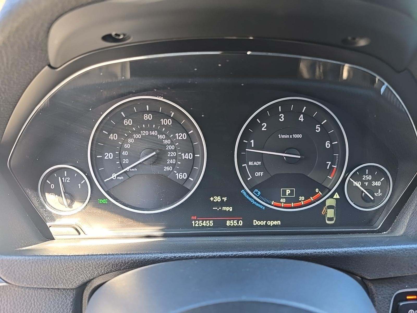 BMW 4 Series Coupe 440i xDrive LUXURY LINE снимка BMW 4 Series Coupe 440i xDrive LUXURY LINE