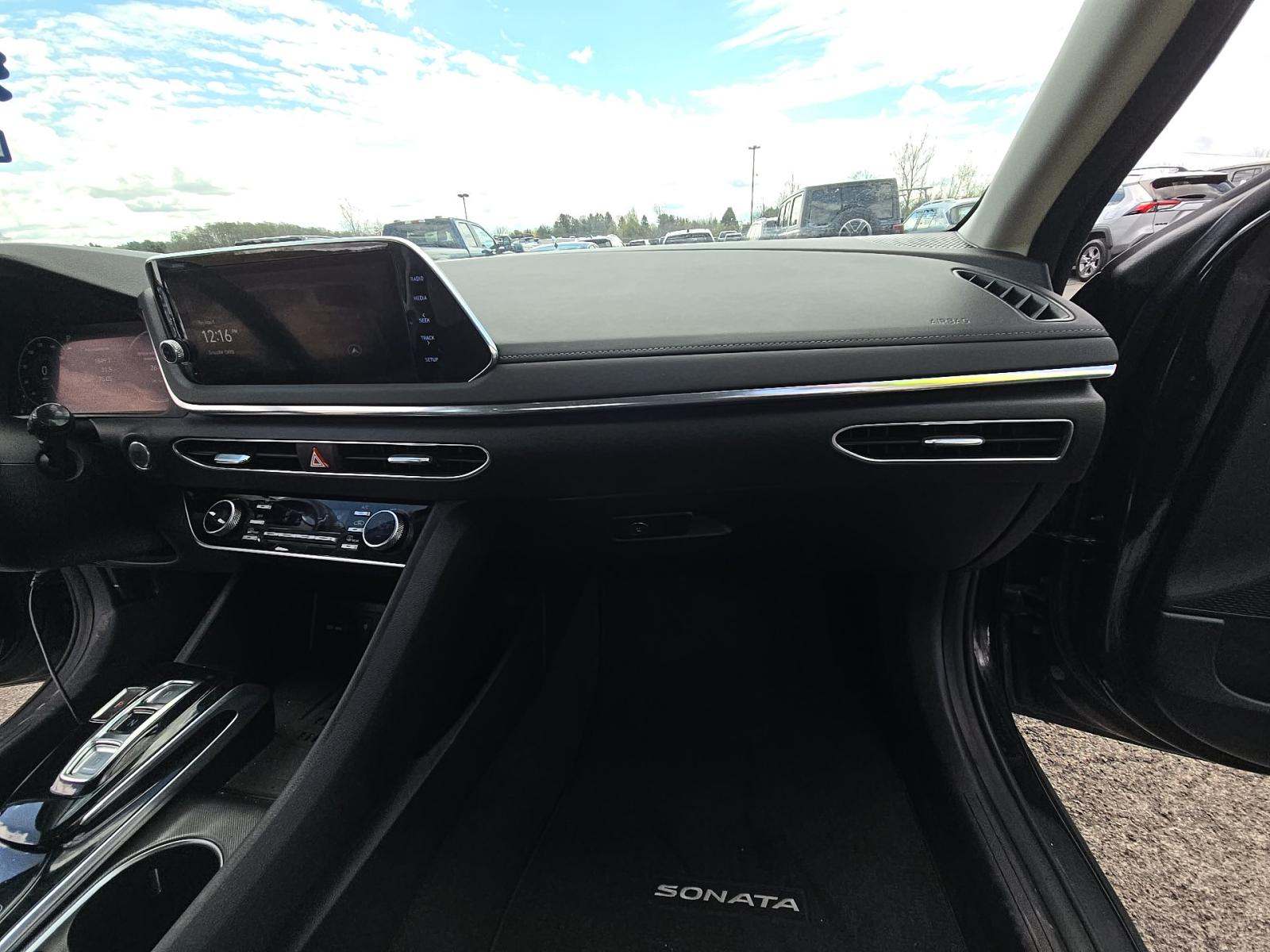 2022 Hyundai Sonata Limited FWD