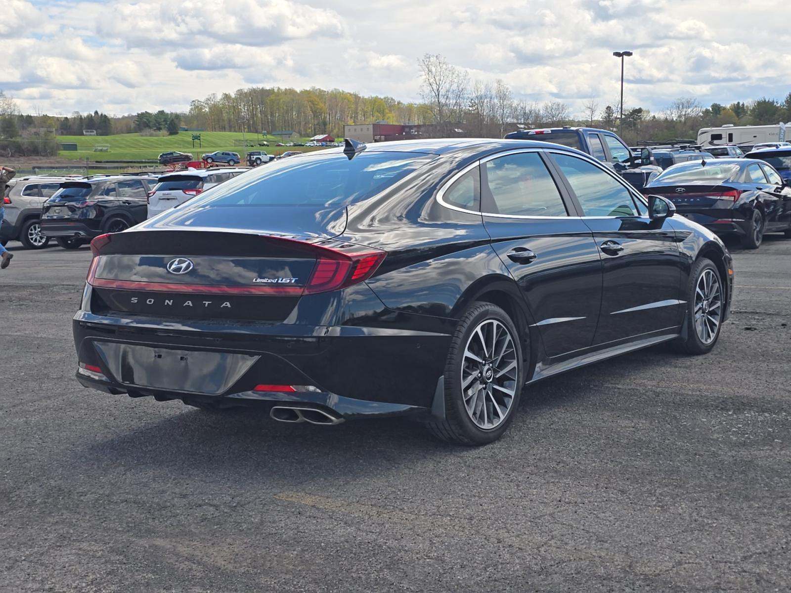 2022 Hyundai Sonata Limited FWD