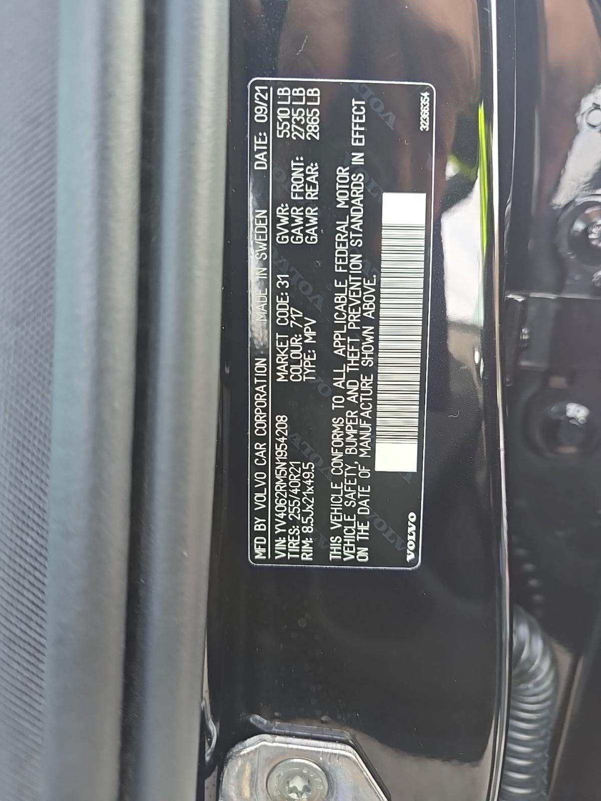 2022 Volvo XC60 B6 R-Design AWD