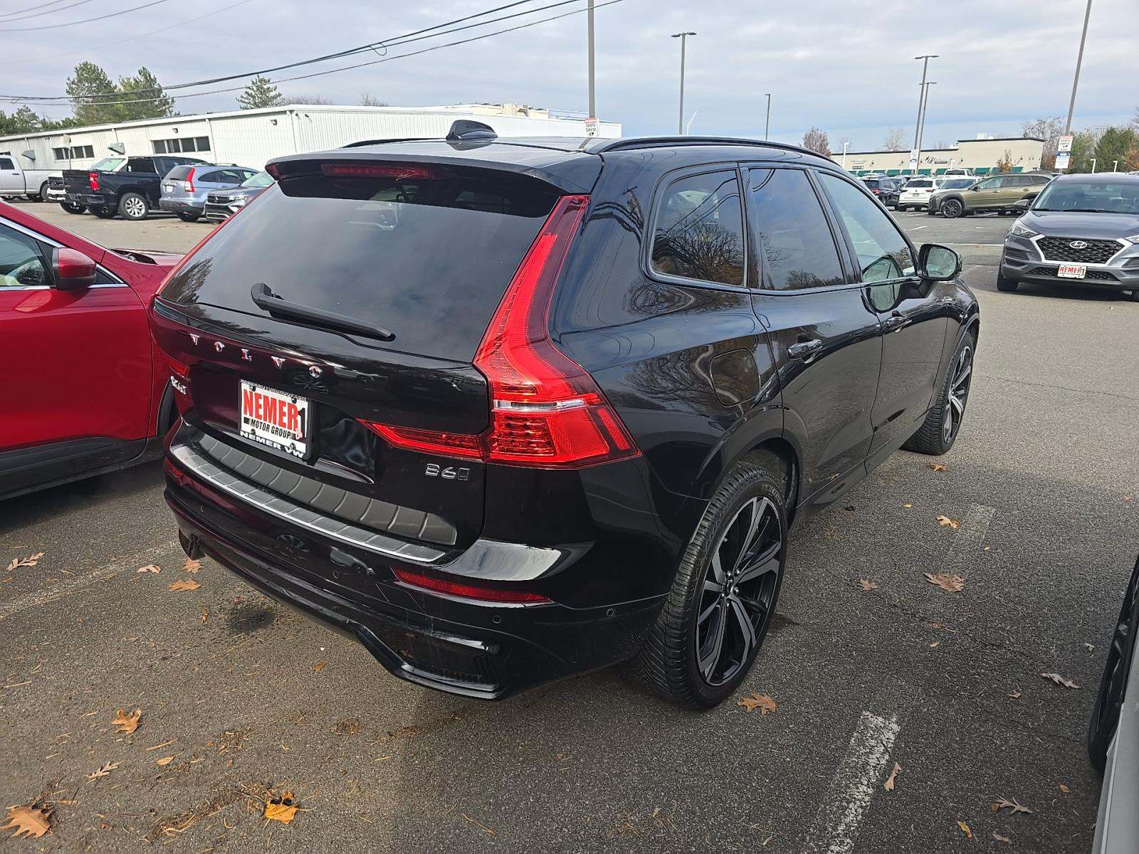 2022 Volvo XC60 B6 R-Design AWD