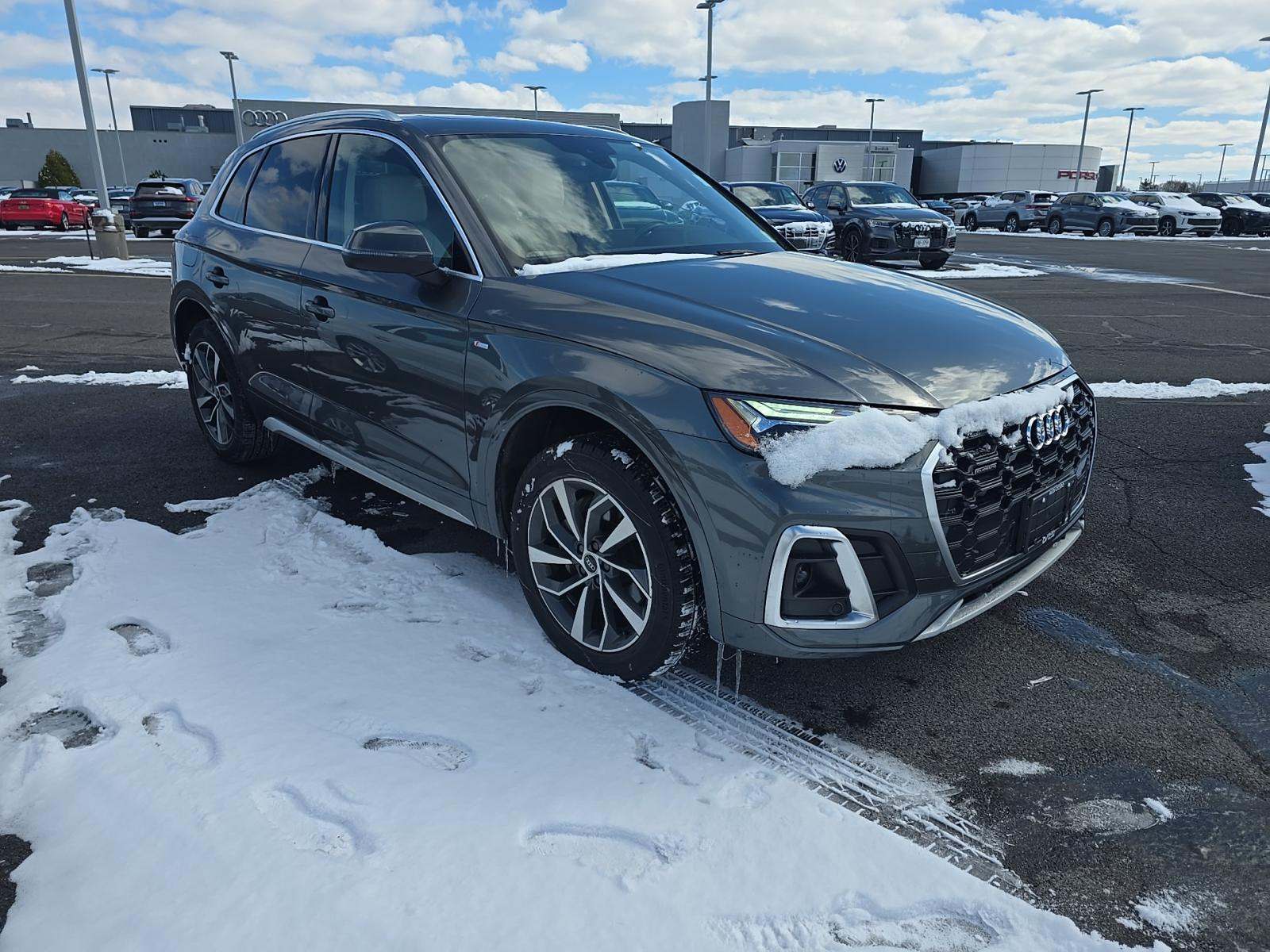 2022 Audi Q5 S line Premium AWD