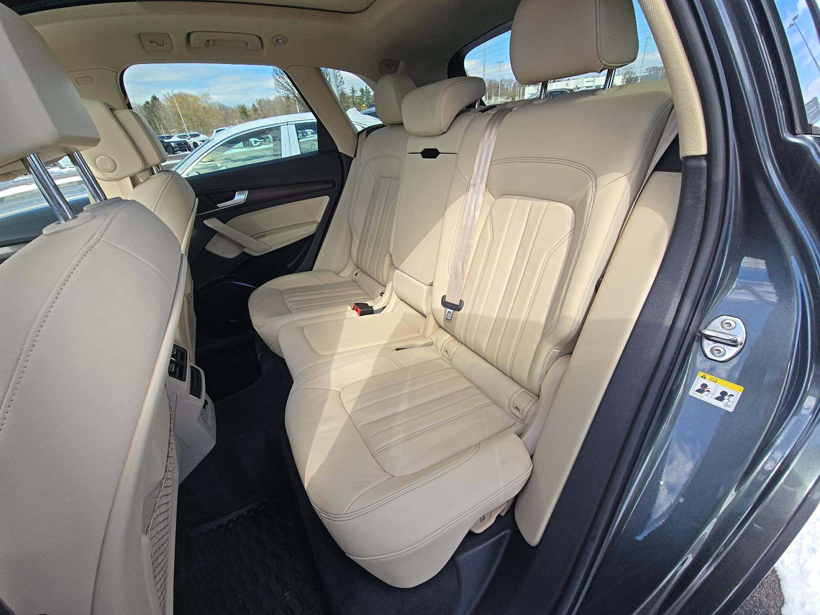 2022 Audi Q5 S line Premium AWD