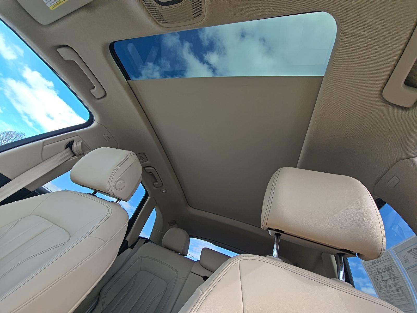 2022 Audi Q5 S line Premium AWD