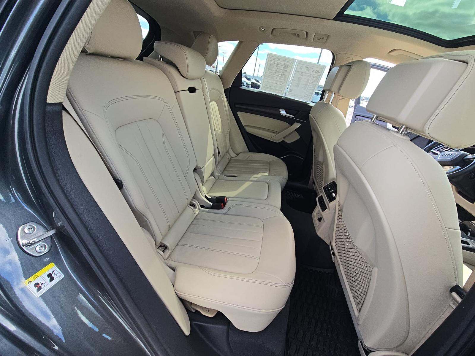 2022 Audi Q5 S line Premium AWD