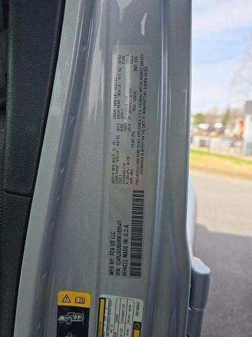 JEEP 4XE SAHARA HIGH ALTITUDE - 5