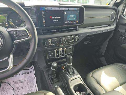 JEEP 4XE SAHARA HIGH ALTITUDE - 10