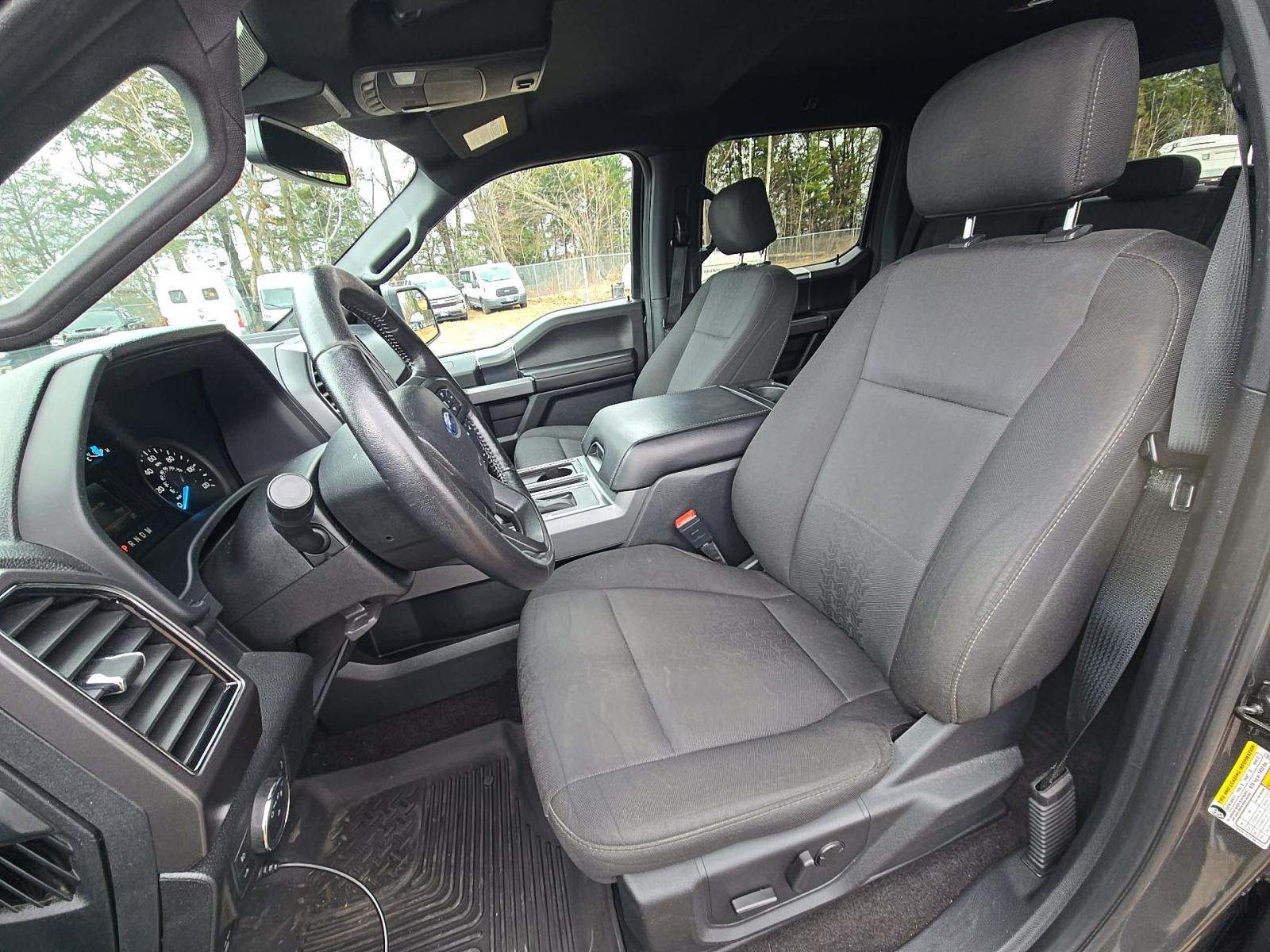 FORD F-150 - 6
