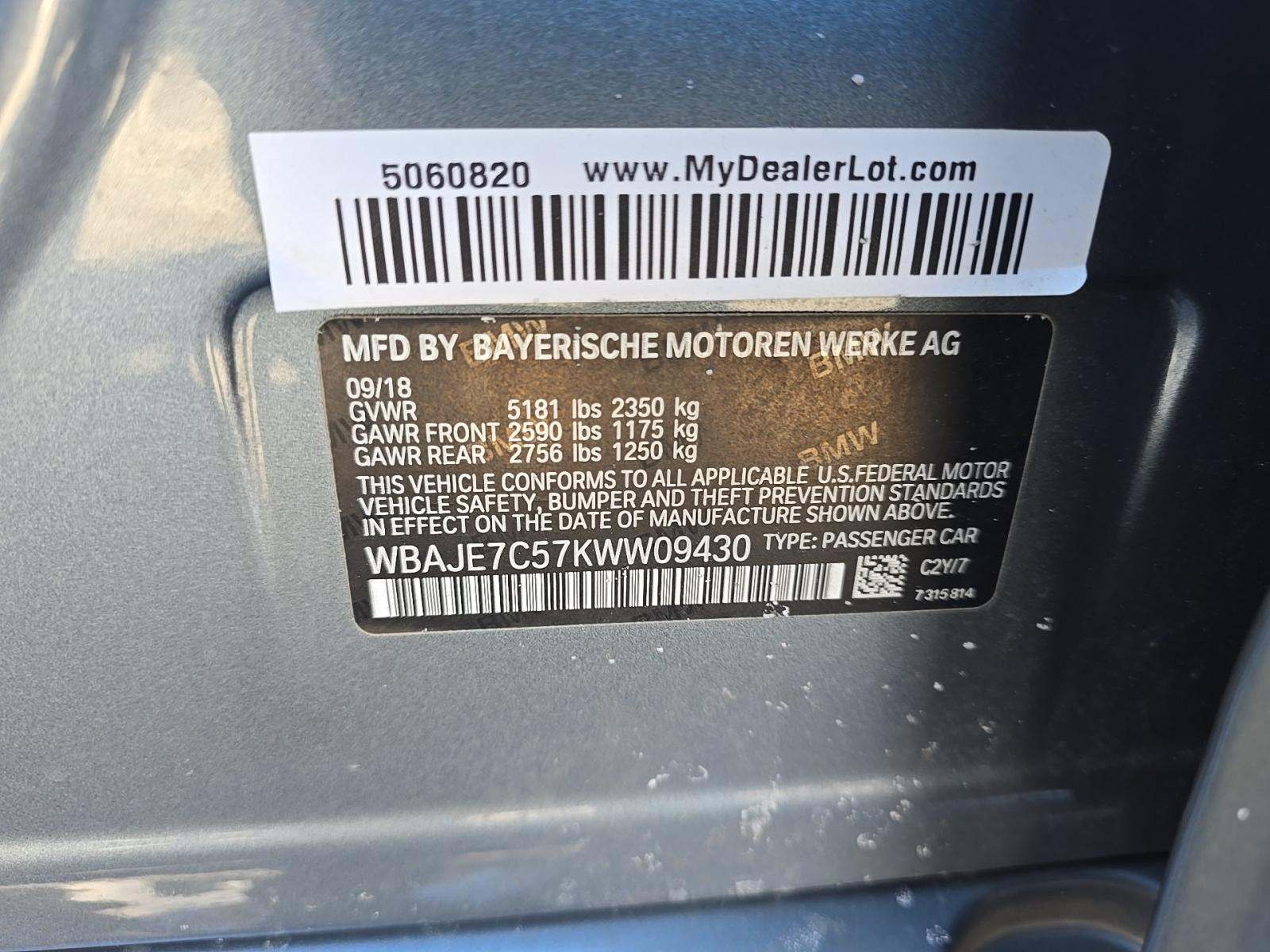 BMW 5 Series Sedan 540i xDrive M SPORT LINE снимка BMW 5 Series Sedan 540i xDrive M SPORT LINE
