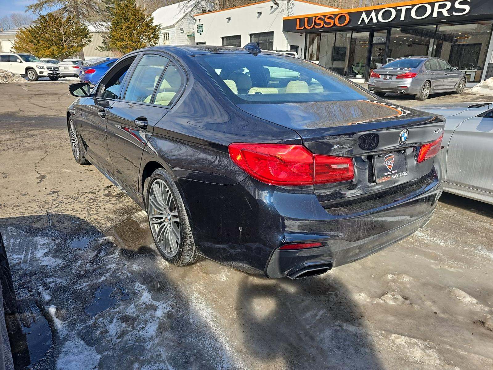 2017 BMW 5 Series 540i xDrive AWD