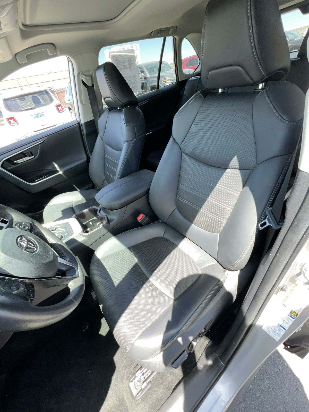 2022 Toyota RAV4 Hybrid Limited AWD