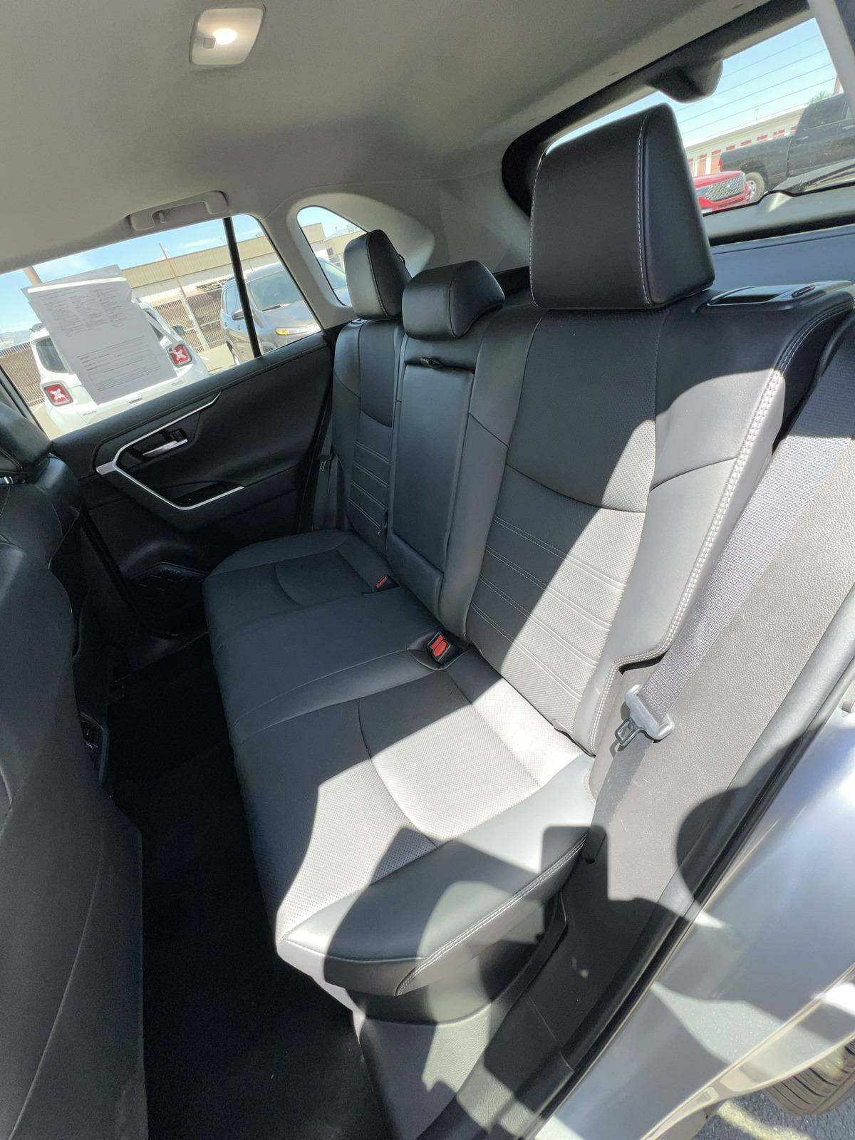 2022 Toyota RAV4 Hybrid Limited AWD