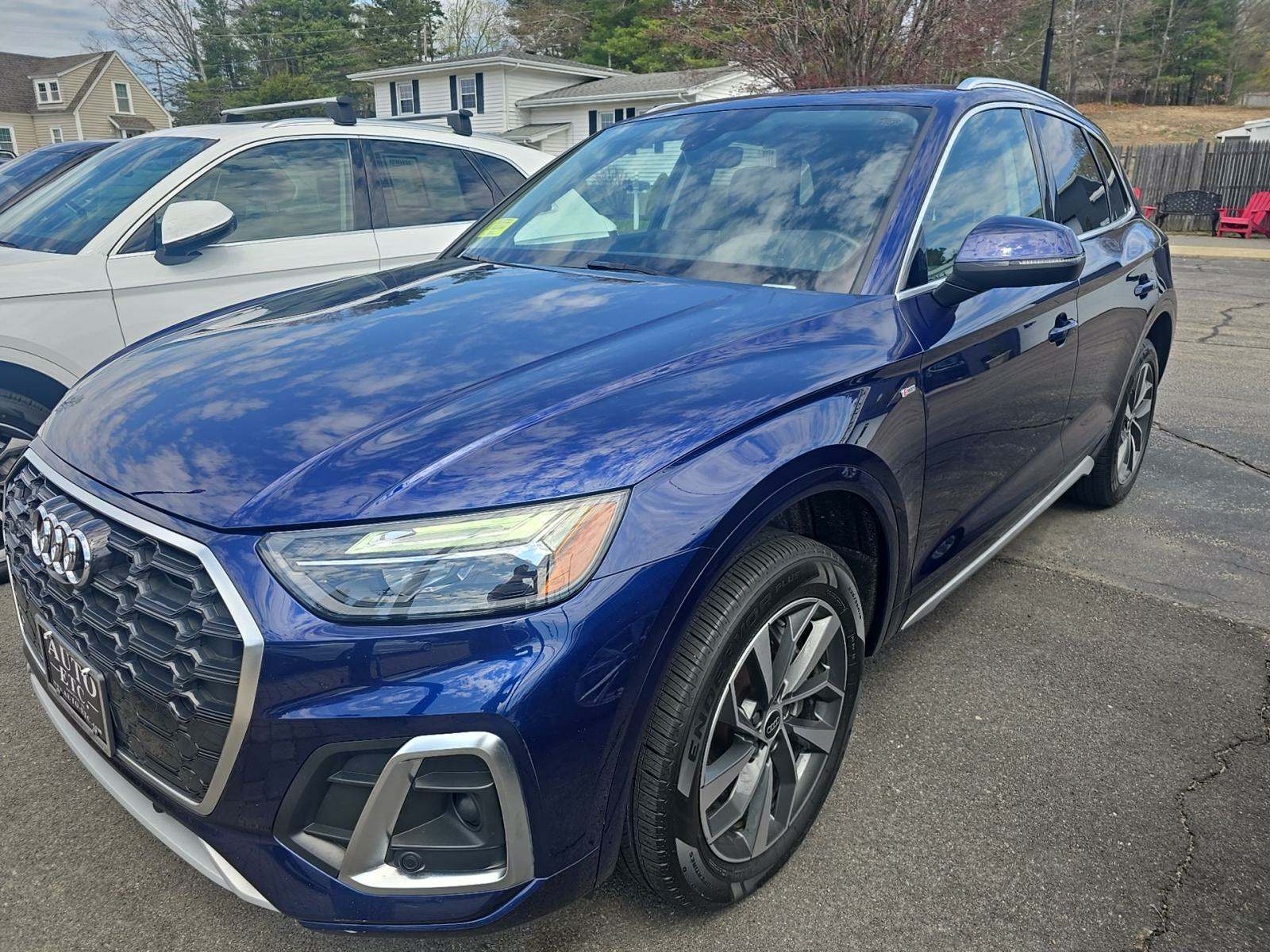 2023 Audi Q5 S line Premium Plus