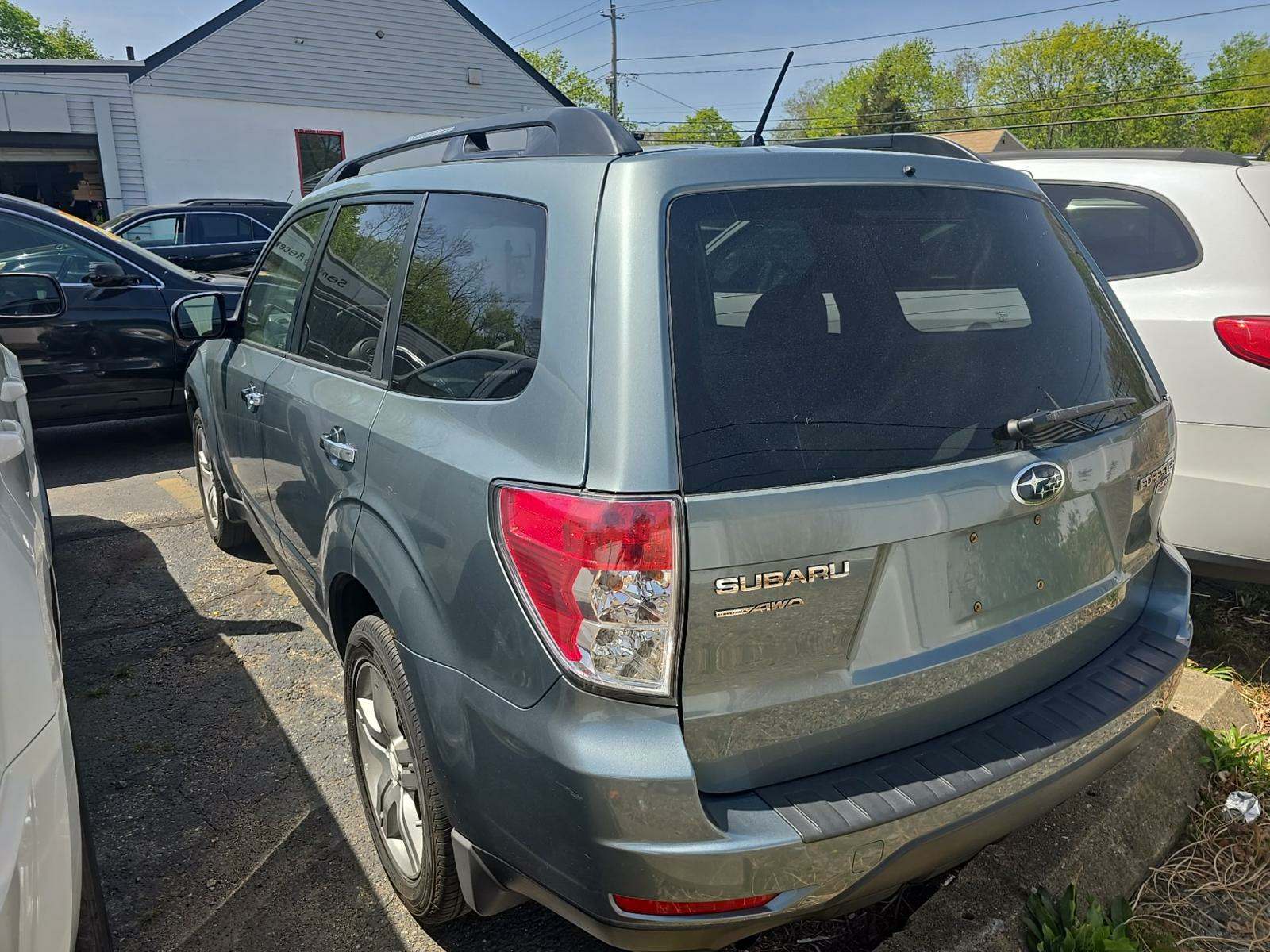 2010 Subaru Forester 2.5X Premium AWD
