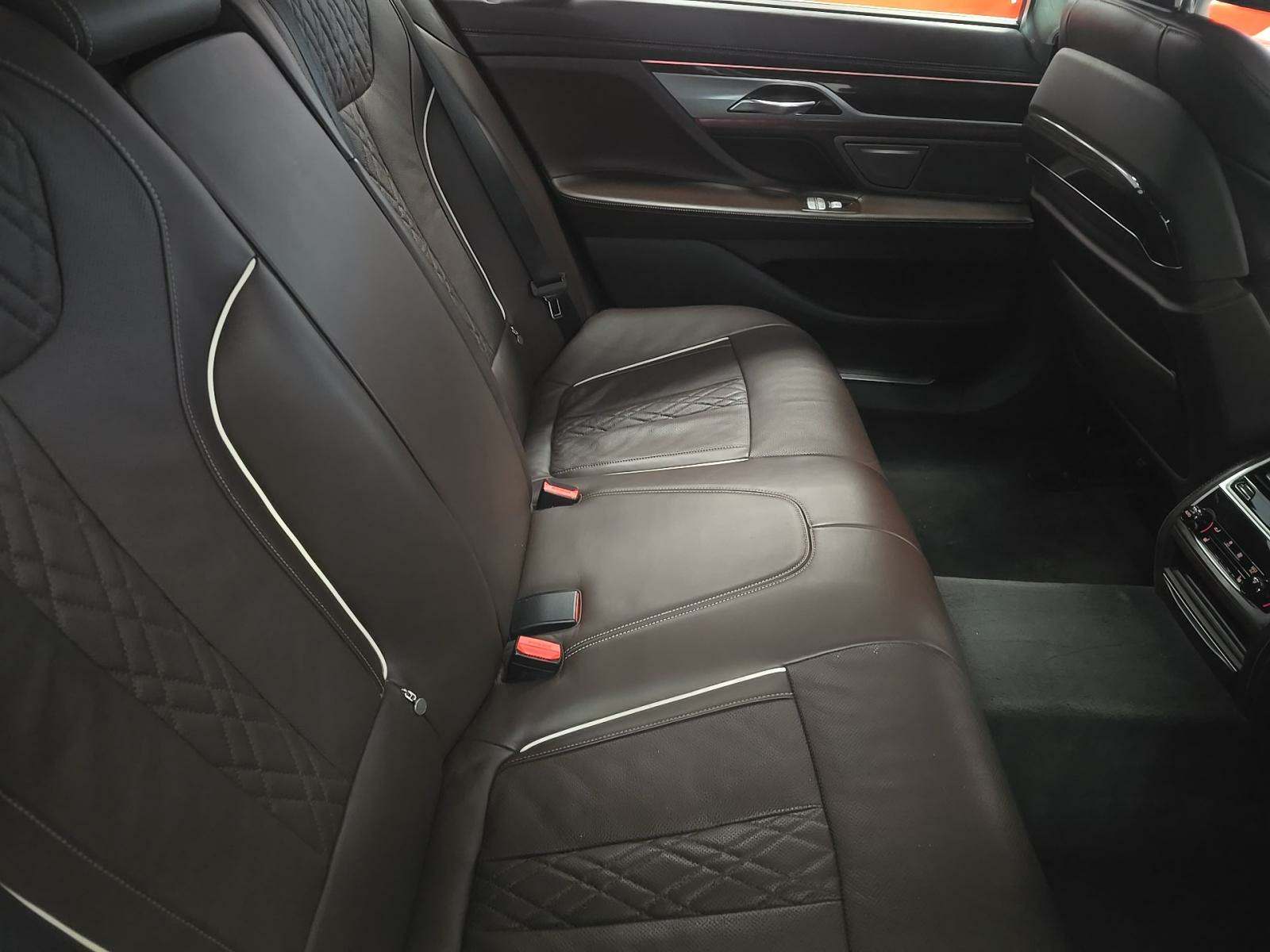 2017 BMW 7 Series 740i xDrive AWD