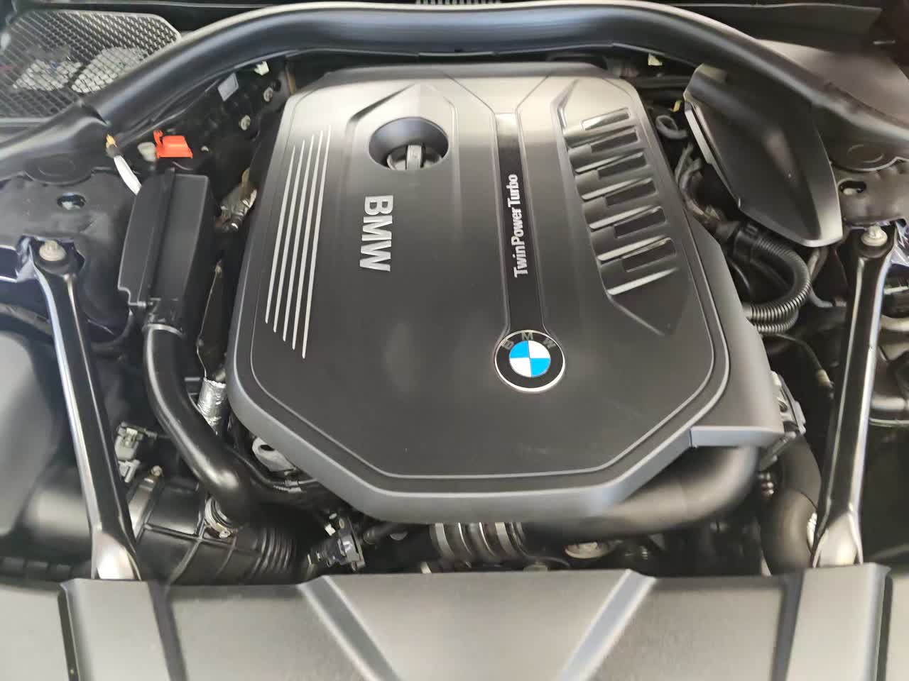 2017 BMW 7 Series 740i xDrive AWD