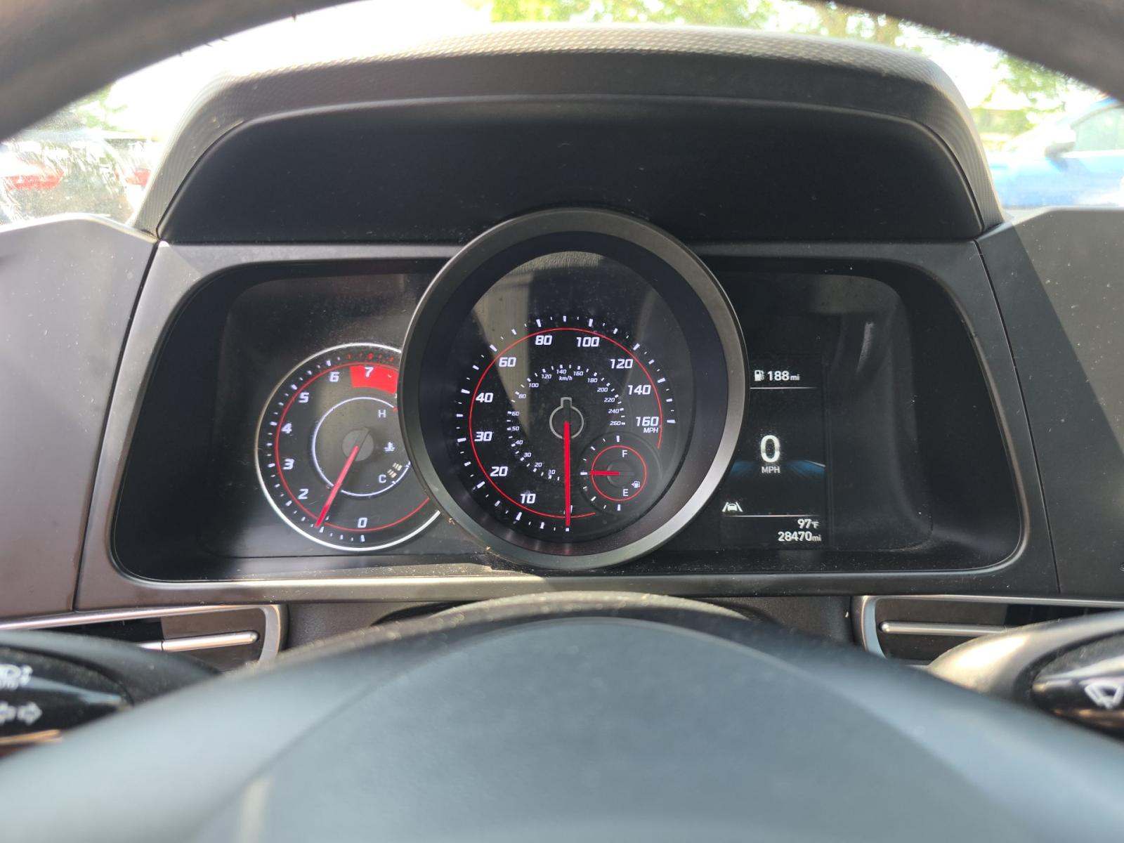 2023 Hyundai Elantra SEL FWD