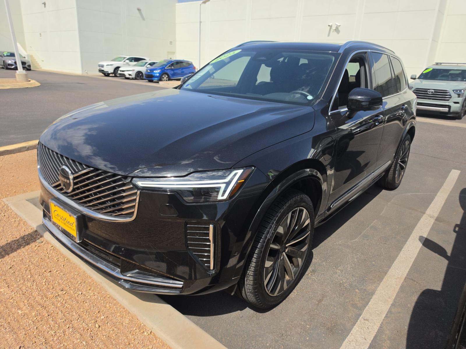 2025 Volvo XC90 Plug-In Hybrid T8 Plus AWD