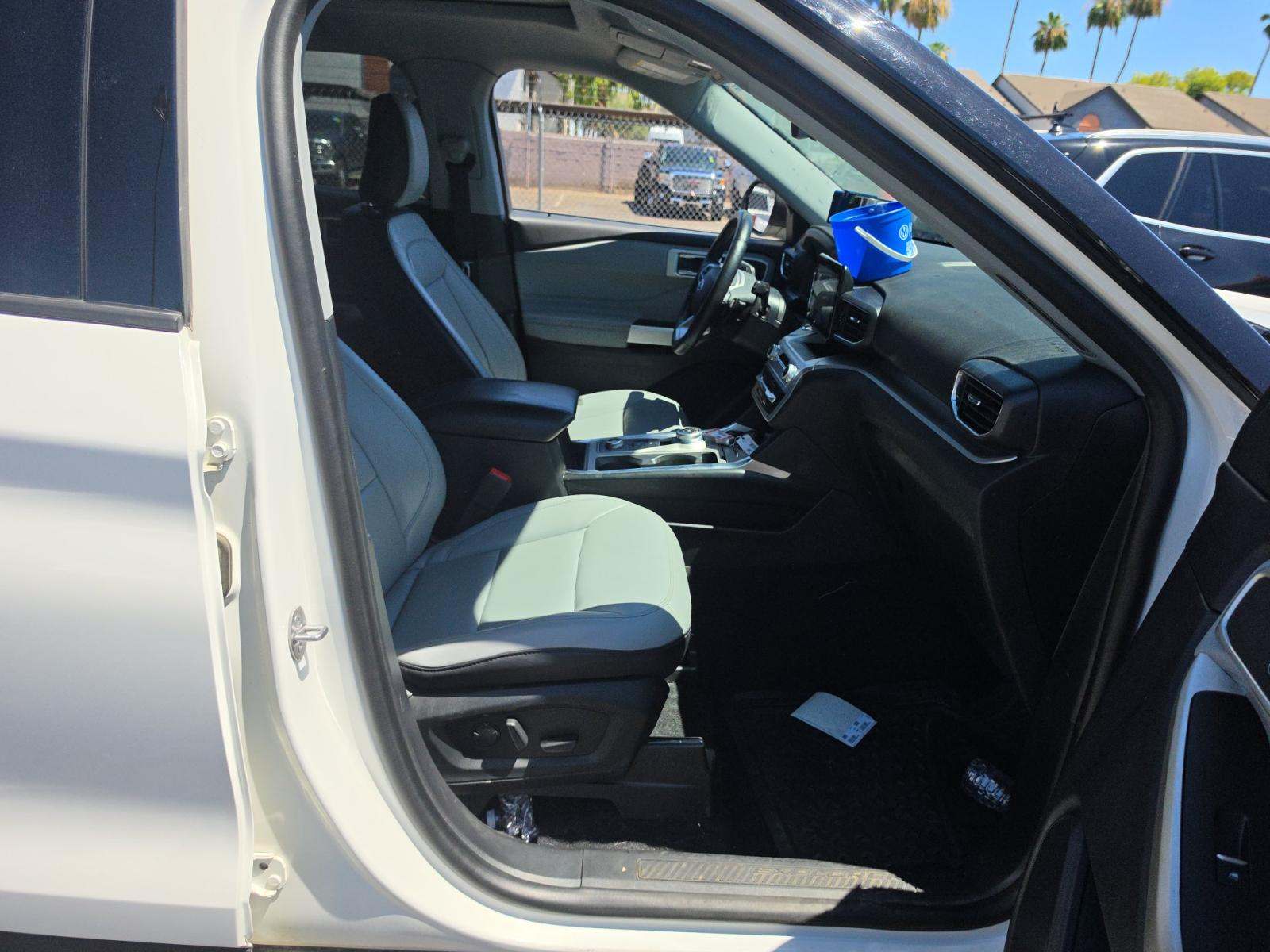 2021 Ford Explorer XLT AWD