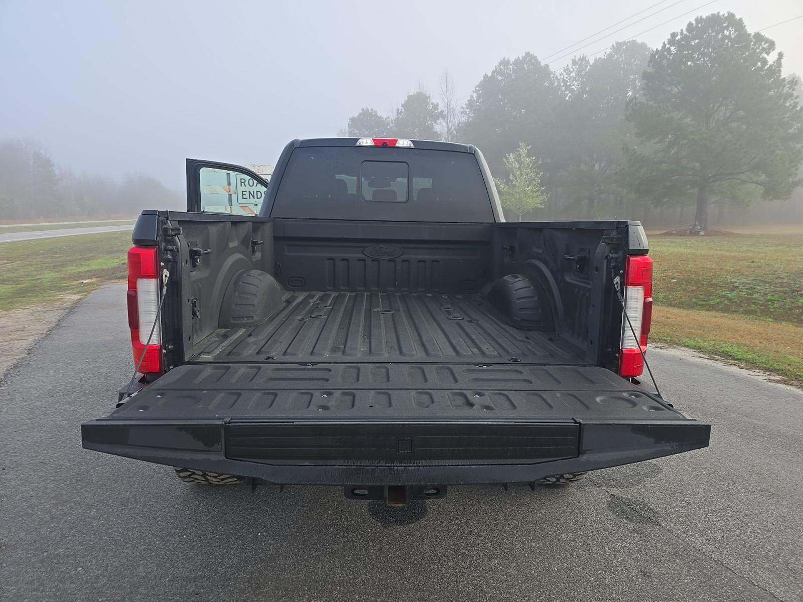 FORD F-250 - 10