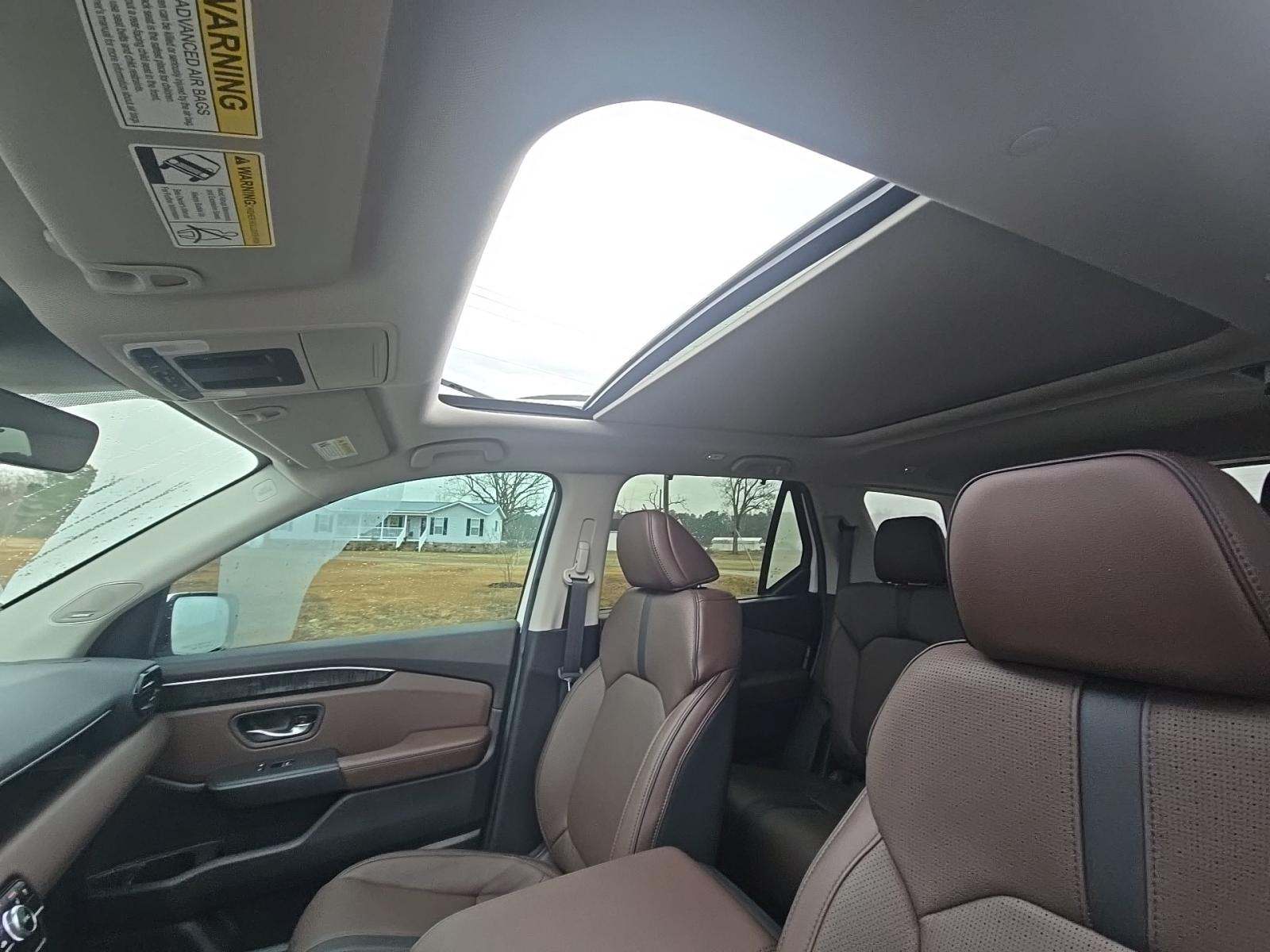 2025 Honda Pilot Elite AWD