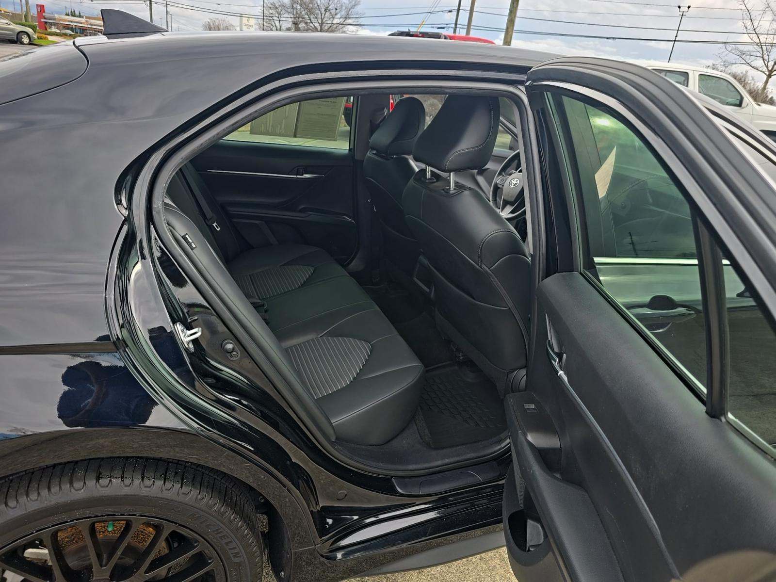 2023 Toyota Camry SE FWD