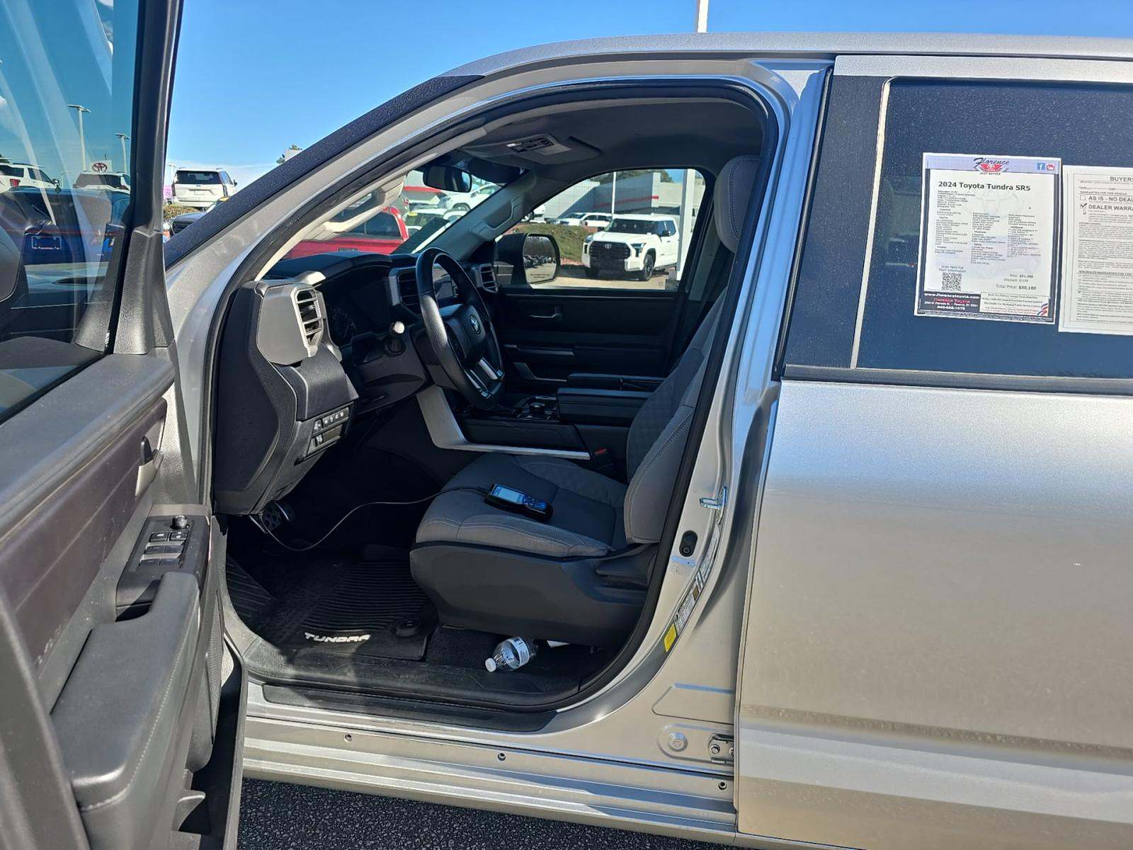 2024 Toyota Tundra SR5 AWD