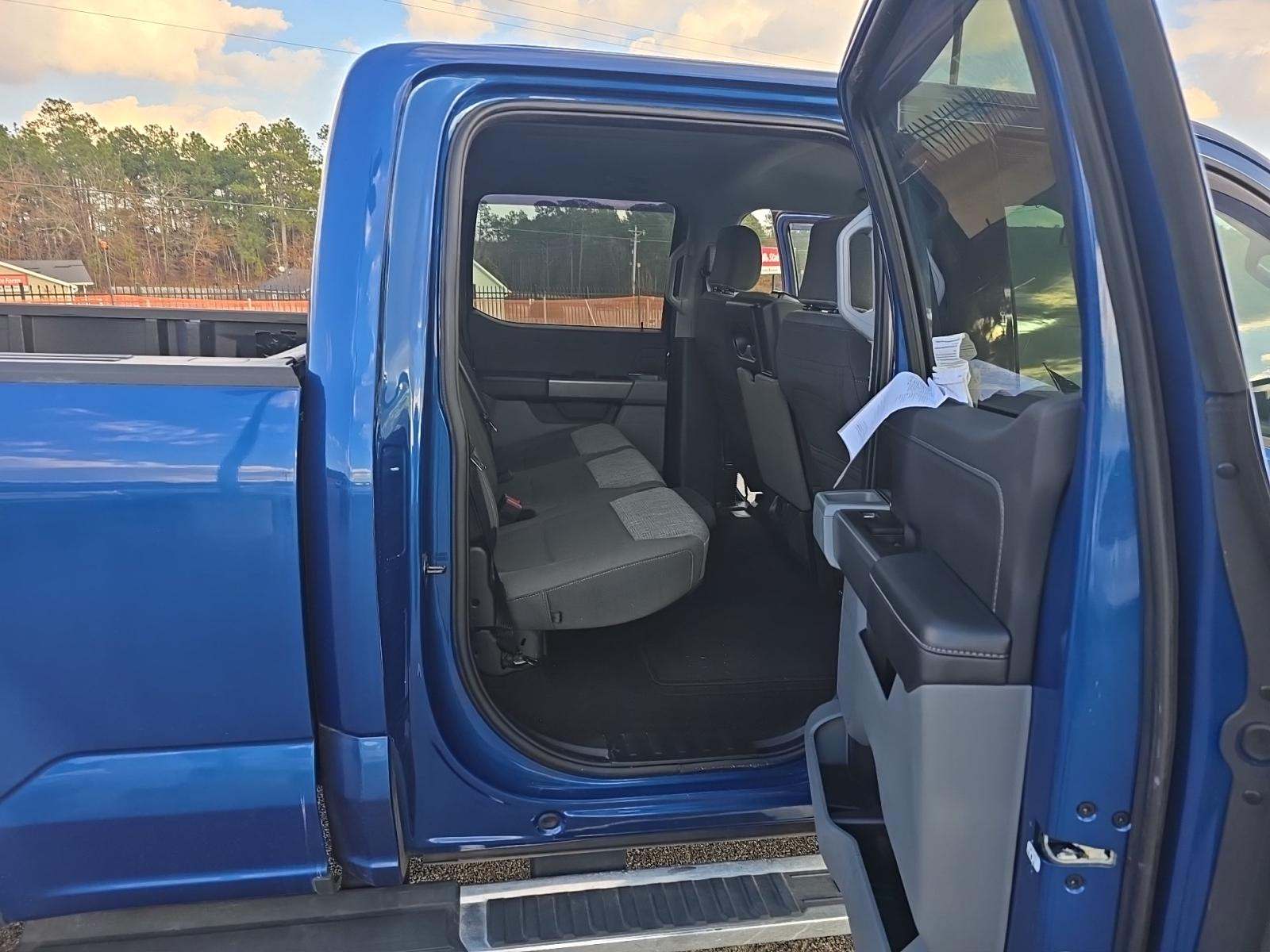 2022 Ford F-150 XLT AWD